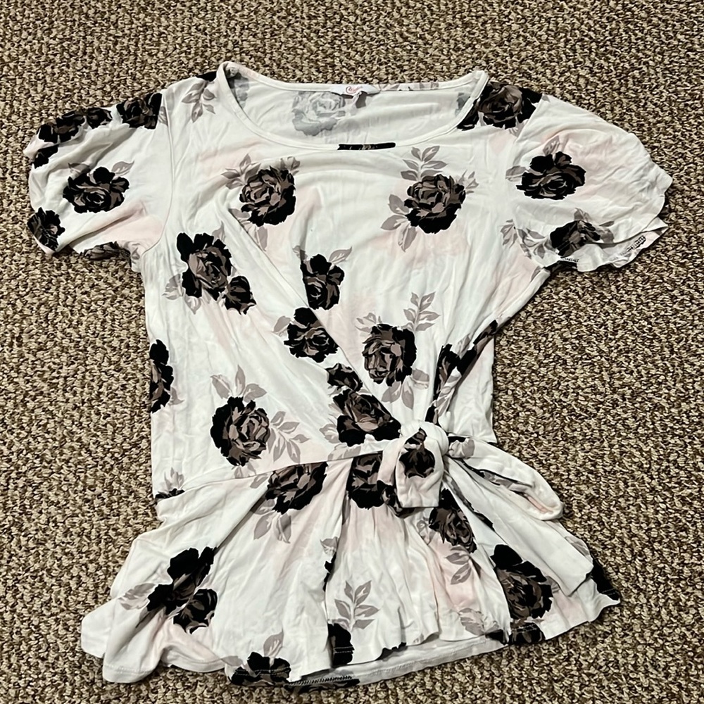 Size L Candies blouse casual semi dressy floral
